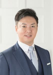 塾長：荷口裕行